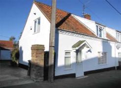 April Cottage, Wells, Norfolk. Self-Catering Cottage End View